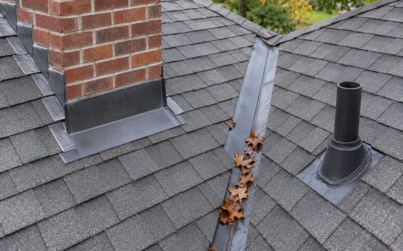 Roof Flashing Problems Explained: Signs, Causes, Fixes (2026)
